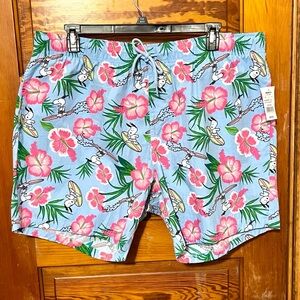 NWT Peanuts Snoopy Surfer Shorts with Pockets Size XXL Elastic Drawstring Waist
